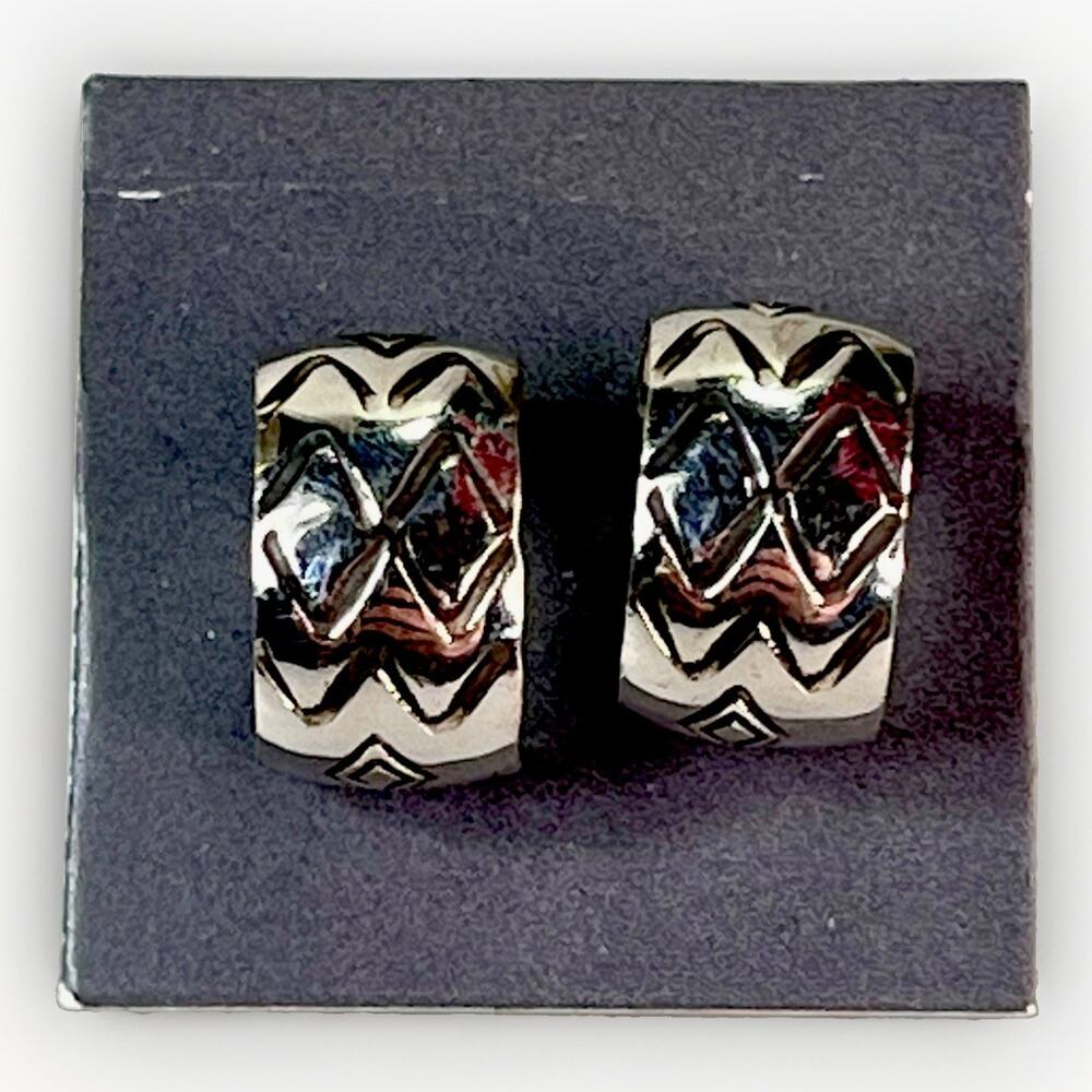 NAVAJO Handmade 925 Sterling Silver Southwestern Stamped Half Hoop Earrings